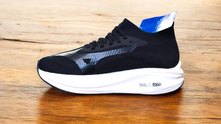 کتونی میزانو نئو زن / Mizuno neo zen / سایز۴۰/ساخت ویتنام وارداتی/ ضمانت کیفیت کالا/فروش تکی و عمده