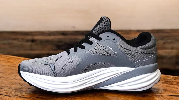 کتونی پوما نیترو /Puma NITRO/ساخت ویتنام/سایز ۴۰ / فروش تکی و عمده
