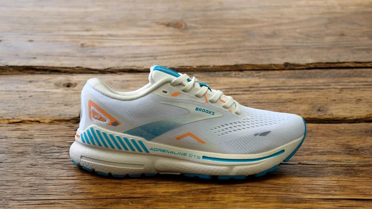کتونی بروکس آدرنالین ۲۳/ مسترکوالیتیa درجه یک /Brooks Adrenaline۲۳/ساخت ویتنام وارداتی/سایز۳۸ فروش تکی و عمده/ضمانت کیفیت کالا