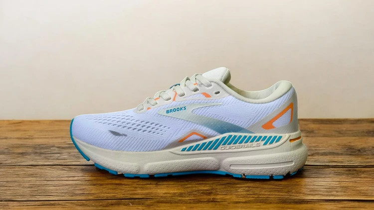 کتونی بروکس آدرنالین ۲۳/ مسترکوالیتیa درجه یک /Brooks Adrenaline۲۳/ساخت ویتنام وارداتی/سایز۳۸ فروش تکی و عمده/ضمانت کیفیت کالا