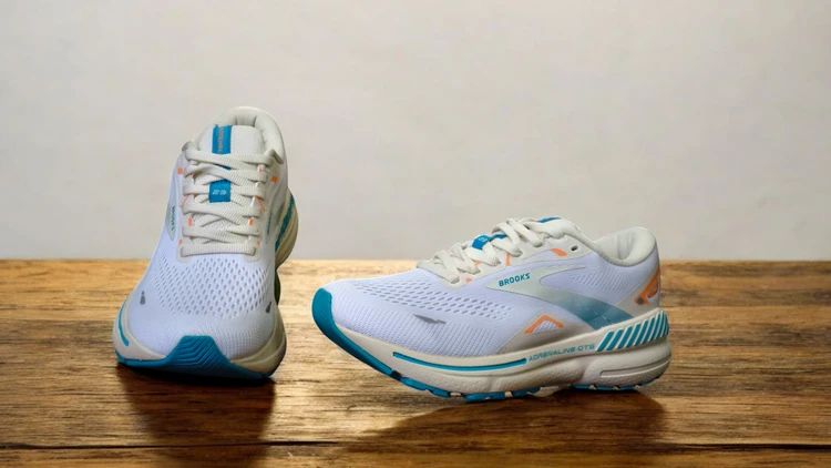 کتونی بروکس آدرنالین ۲۳/  مسترکوالیتیa درجه یک /Brooks Adrenaline۲۳/ساخت ویتنام وارداتی/سایز۳۸ فروش تکی و عمده/ضمانت کیفیت کالا