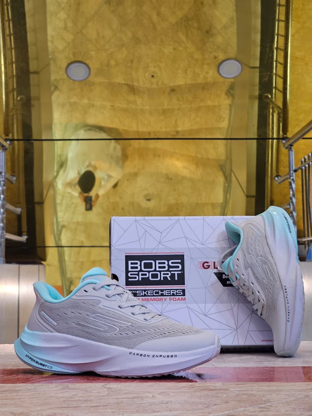 کتونی اسکیچرز هایپربرست کربن/ مسترکوالیتیa درجه یک /Skechers Hyper Burst Carbon/ساخت ویتنام وارداتی/سایز۳۷ الی ۴۰/فروش تکی و عمده ضمانت کیفیت کالا