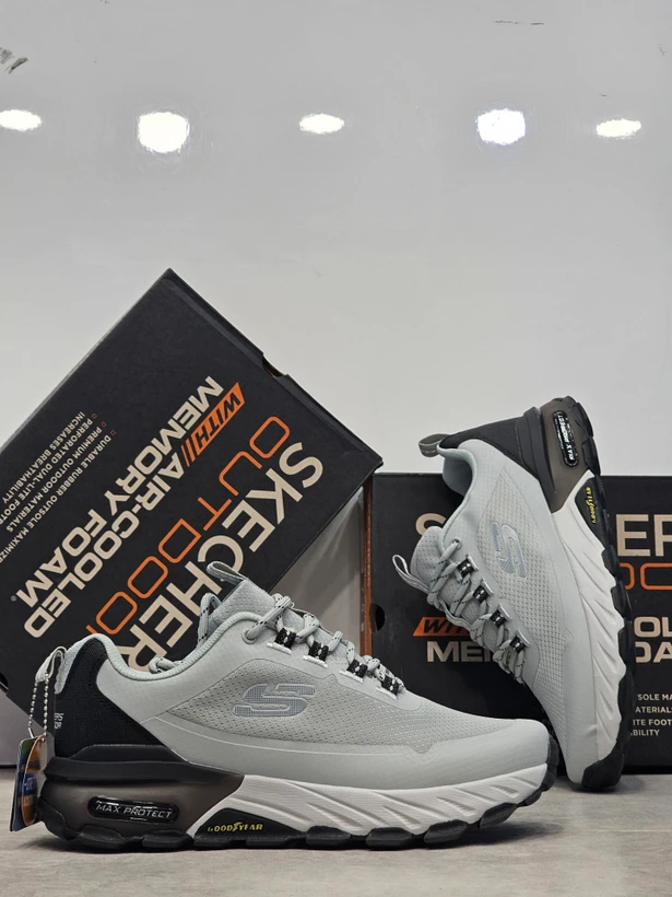 کتونی اسکیچرز پروتکت / Skechers Max Protect Goodyear / ساخت ویتنام وارداتی /  سایز ۴۰ الی ۴۵ /  بالاترین کیفیت درجه ۱/ضمانت کیفیت کالا/فروش تکی و عمده