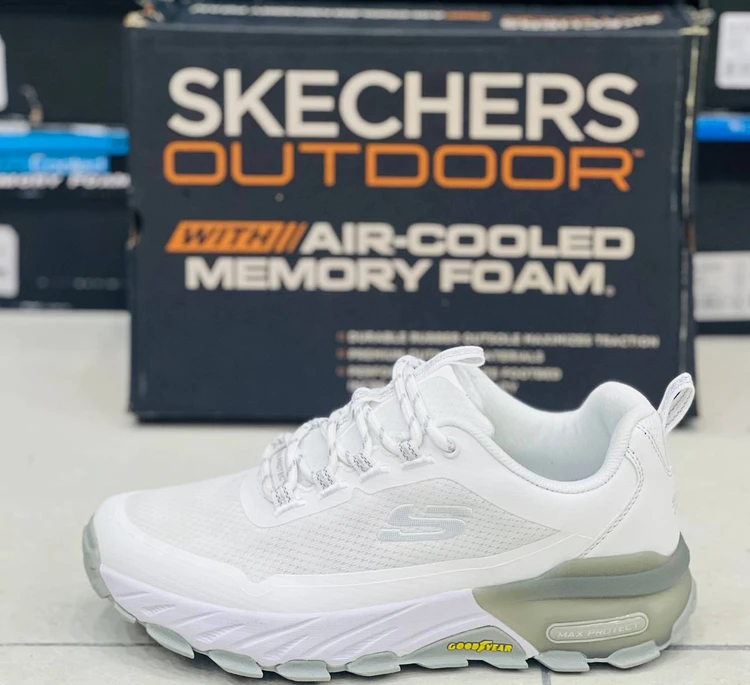 کتونی مسترکوالیتی اسکیچرز پروتکتSkechers Max Protect Goodyear ساخت ویتنام وارداتی سایز ۳۷ الی ۴۰ بالاترین کیفیت درجه ۱/ضمانت کیفیت کالا/فروش تکی و عمده