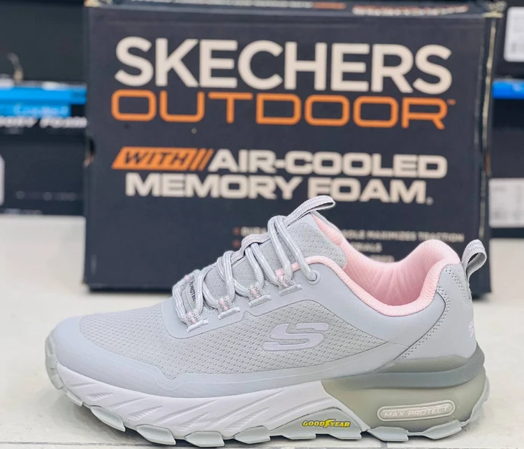 کتونی مسترکوالیتی اسکیچرز پروتکتSkechers Max Protect Goodyear ساخت ویتنام وارداتی سایز ۳۷ الی ۴۰ بالاترین کیفیت درجه ۱/ضمانت کیفیت کالا/فروش تکی و عمده