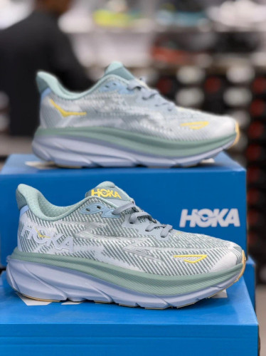 خرید هوکا کلیفتون 9 مسترکوالیتی درجه ۱/Hoka Clifton 9/ساخت ویتنام وارداتی/سایز 40الی ۴۵/فروش تکی و عمده ضمانت کیفیت کالا