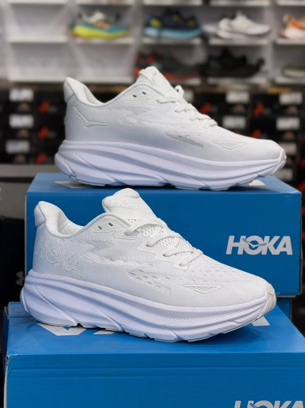 خرید هوکا کلیفتون 9 مسترکوالیتی درجه ۱/Hoka Clifton 9/ساخت ویتنام وارداتی/سایز 40الی ۴۵/فروش تکی و عمده ضمانت کیفیت کالا