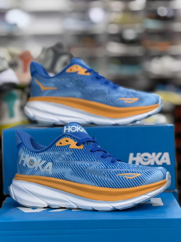 خرید هوکا کلیفتون 9 مسترکوالیتی درجه ۱/Hoka Clifton 9/ساخت ویتنام وارداتی/سایز 40الی ۴۵/فروش تکی و عمده ضمانت کیفیت کالا