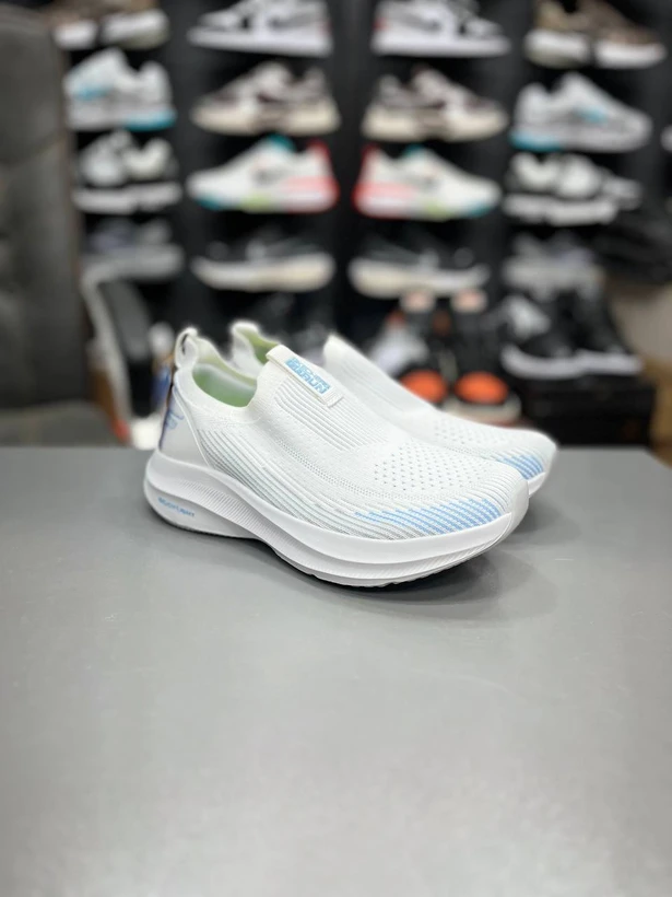 کتونی اسکیچرز ویتنامی گوران ۲۰۲۶ بدون بند/Skechers Max cushioning Gorun/مموری فوم سبک و طبی و راحت/سایز ۳۷ تا ۴۰/وارداتی ساخت ویتنام/فروش عمده و تک ضمانت کیفیت کالا
