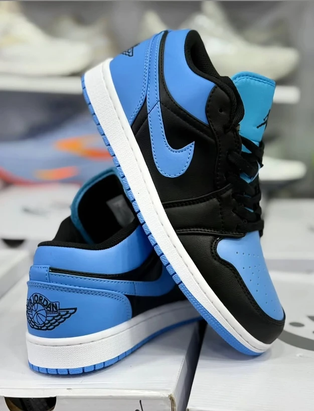 کتونی مسترکوالیتی نایک ایر جردن وان Nike Air Jordan 1 Low وارداتی ساخت ویتنام سایز ۴۰ الی ۴۵فروش تکی و عمده/ضمانت کیفیت کالا