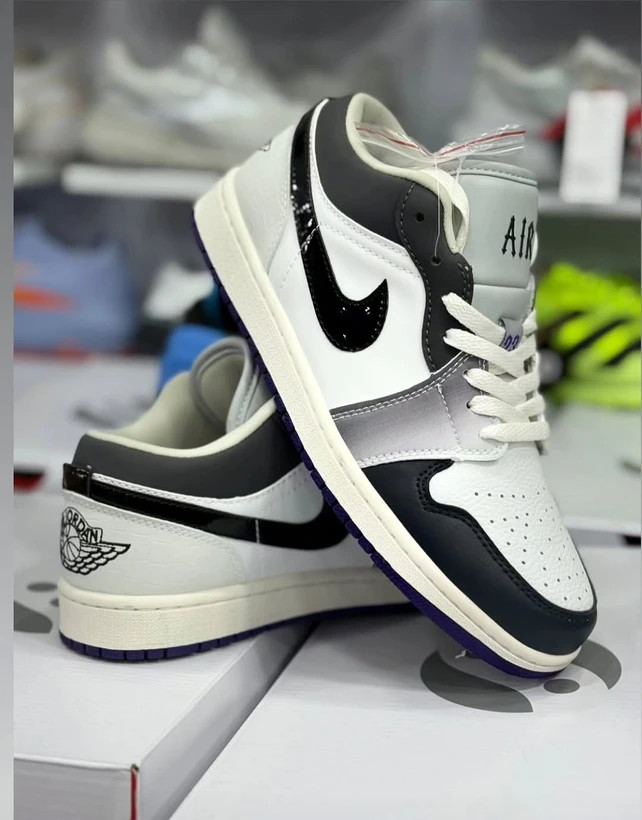 کتونی مسترکوالیتی نایک ایر جردن وان Nike Air Jordan 1 Low وارداتی ساخت ویتنام سایز ۴۰ الی ۴۵فروش تکی و عمده/ضمانت کیفیت کالا