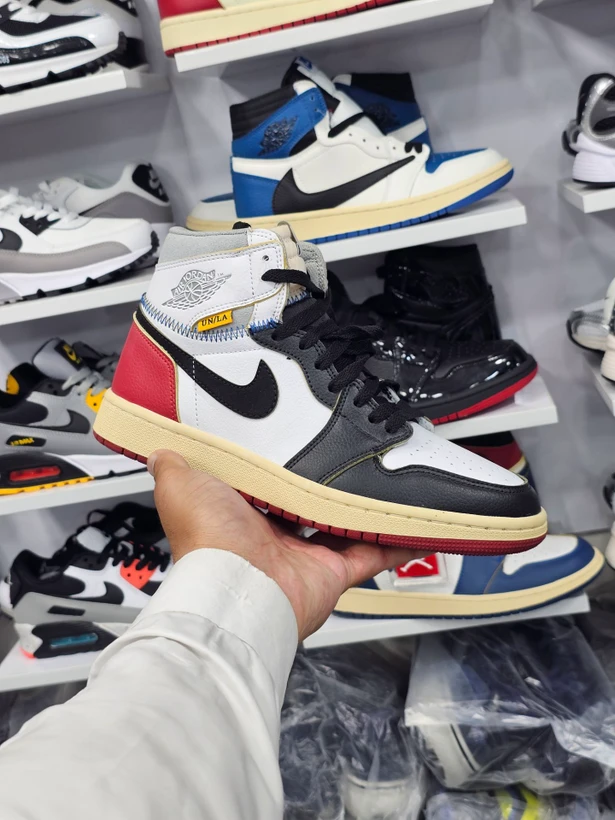 کتونی مسترکوالیتی نایک ایر جردن وان Nike Air Jordan 1 Low وارداتی ساخت ویتنام سایز ۳۸ الی ۴۵فروش تکی و عمده/ضمانت کیفیت کالا