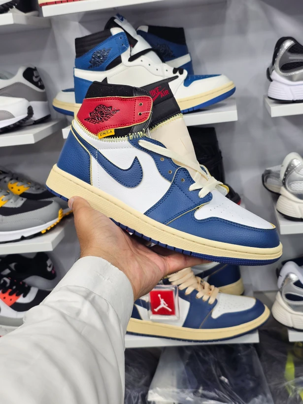 کتونی مسترکوالیتی نایک ایر جردن وان Nike Air Jordan 1 Low وارداتی ساخت ویتنام سایز ۳۸ الی ۴۵فروش تکی و عمده/ضمانت کیفیت کالا