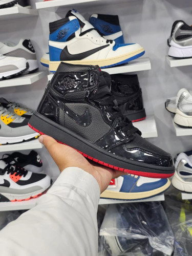 کتونی مسترکوالیتی نایک ایر جردن وان Nike Air Jordan 1 Low وارداتی ساخت ویتنام سایز ۳۸ الی ۴۵فروش تکی و عمده/ضمانت کیفیت کالا