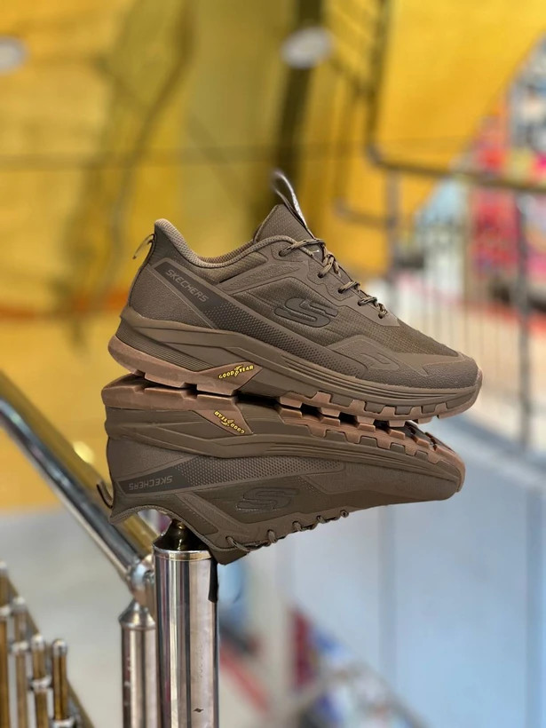 کتونی مردانه اسکیچرز گوران / ۲۰۲۶ Skechers Gorun / مموری فوم سبک و طبی و راحت/سایز۴۰ الی ۴۵ / وارداتی ساخت ویتنام / فروش تکی و عمده / ضمانت کیفیت کالا