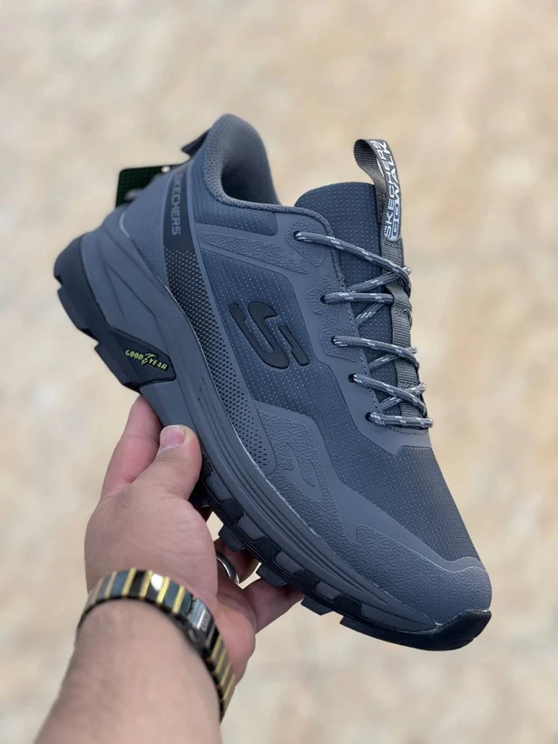 کتونی مردانه اسکیچرز گوران / ۲۰۲۶ Skechers Gorun / مموری فوم سبک و طبی و راحت/سایز۴۰ الی ۴۵ / وارداتی ساخت ویتنام / فروش تکی و عمده / ضمانت کیفیت کالا