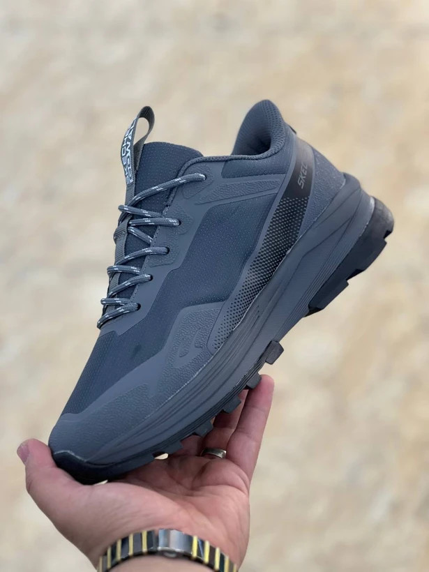 کتونی مردانه اسکیچرز گوران / ۲۰۲۶ Skechers Gorun / مموری فوم سبک و طبی و راحت/سایز۴۰ الی ۴۵ / وارداتی ساخت ویتنام / فروش تکی و عمده / ضمانت کیفیت کالا