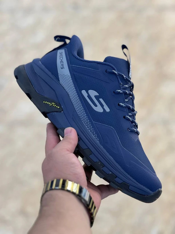 کتونی مردانه اسکیچرز گوران / ۲۰۲۶ Skechers Gorun / مموری فوم سبک و طبی و راحت/سایز۴۰ الی ۴۵ / وارداتی ساخت ویتنام / فروش تکی و عمده / ضمانت کیفیت کالا