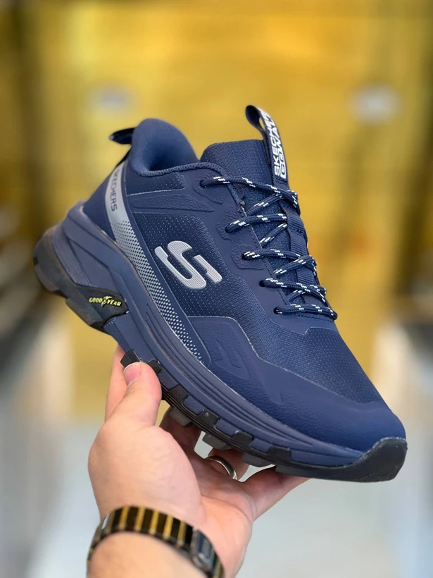 کتونی مردانه اسکیچرز گوران / ۲۰۲۶ Skechers Gorun / مموری فوم سبک و طبی و راحت/سایز۴۰ الی ۴۵ / وارداتی ساخت ویتنام /  فروش تکی و عمده /  ضمانت کیفیت کالا