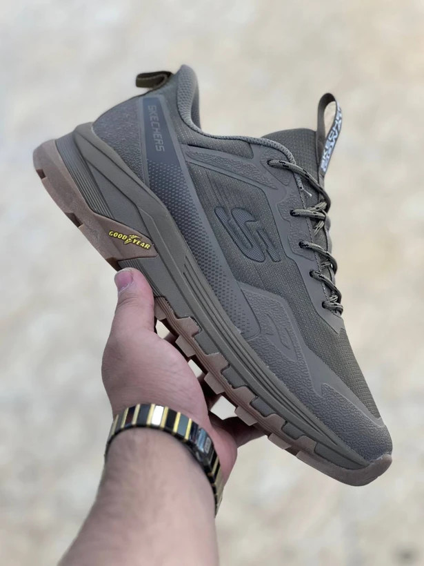 کتونی مردانه اسکیچرز گوران / ۲۰۲۶ Skechers Gorun / مموری فوم سبک و طبی و راحت/سایز۴۰ الی ۴۵ / وارداتی ساخت ویتنام / فروش تکی و عمده / ضمانت کیفیت کالا