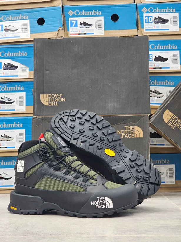 کوهنوردی و طبیعت گردی / نورث فیس / The North Face SOUKUU / سایز ۴۰ الی ۴۵ / ضد آب و رویه گورتکس زیره ویبرام / ضمانت کیفیت کالا / فروش تکی و عمده