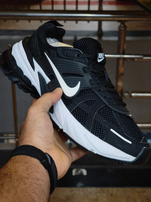 کتونی ست جذاب /  نایک وی تو کی /  Nike V2k Run /سایز 37الی۴۵ / ساخت ویتنام وارداتی /  فروش تکی و عمده / ضمانت کیفیت کالا