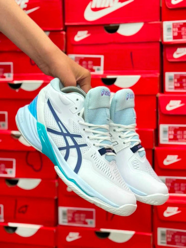 کتونی اسیکس والیبالی مدل اسکای الیت / asics sky elite/مستر کوالیتیA بالا ترین کیفیت بازار/سایز ۴۰الی ۴۵ فروش تکی و عمده ضمانت کیفیت کالا