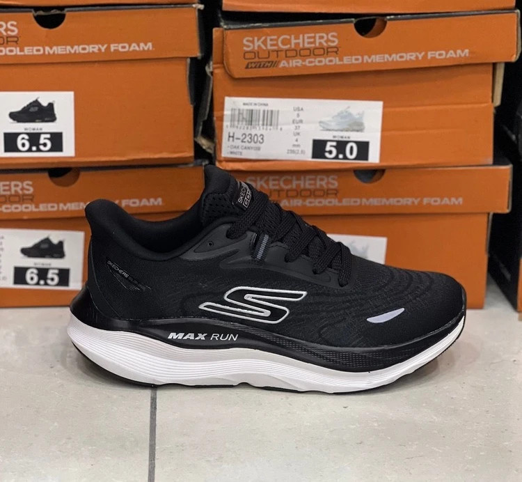 کتونی اسکیچرز مکس ران/ Skichers max run / ساخت ویتنام وارداتی / سایز۳۷ الی۴۰ / فروش تکی و عمده / ضمانت کیفیت کالا