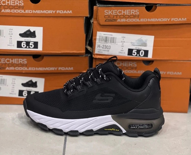 کتونی مسترکوالیتی اسکیچرز پروتکتSkechers Max Protect Goodyear ساخت ویتنام وارداتی سایز ۳۷ الی ۴۰ بالاترین کیفیت درجه ۱/ضمانت کیفیت کالا/فروش تکی و عمده