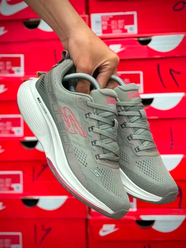 کتونی اسکیچرز مکس کوشن پروپالشن /  Skechers Max Cushioning Propulsion / وارداتی ساخت ویتنام / سایز ۴۰ الی ۴۵ / فروش تکی و عمده / ضمانت و کیفیت کالا