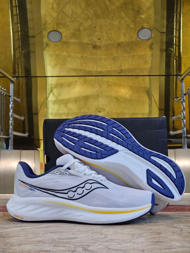 کتونی رانینگ ساکونی راید ۱۸ / Saucony Ride 18 / ضمانت کیفیت کالا / ساخت ویتنام وارداتی / فروش تکی و عمده / سایز۴۰ الی ۴۵