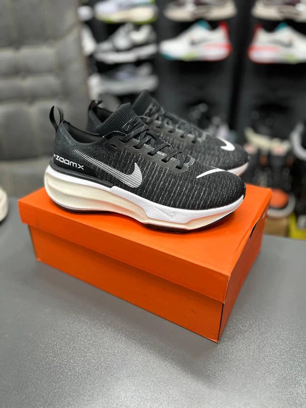 کتونی ویتنامی نایک زوم ایکس اینوینسیبل ران3 /Nike Zoom X Invincible Run 3 / ساخت ویتنام وارداتی / سایز ۴۰ الی۴۵ / فروش تکی وعمده/ضمانت کیفیت کالا
