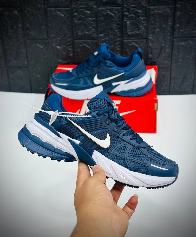 کتونی ست جذاب /  نایک وی تو کی /  Nike V2k Run /سایز 37الی۴۵ / ساخت ویتنام وارداتی /  فروش تکی و عمده / ضمانت کیفیت کالا