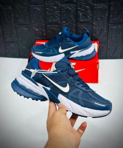 کتونی ست جذاب / نایک وی تو کی / Nike V2k Run /سایز 37الی۴۵ / ساخت ویتنام وارداتی / فروش تکی و عمده / ضمانت کیفیت کالا