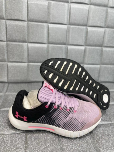 کتونی آندرارمور راگازا / Under Armour GGS Pursuit NG Scarpe bambini (ragazza) / سایز: ۴۰ / فروش به ضمانت اورجینال استوک اروپایی