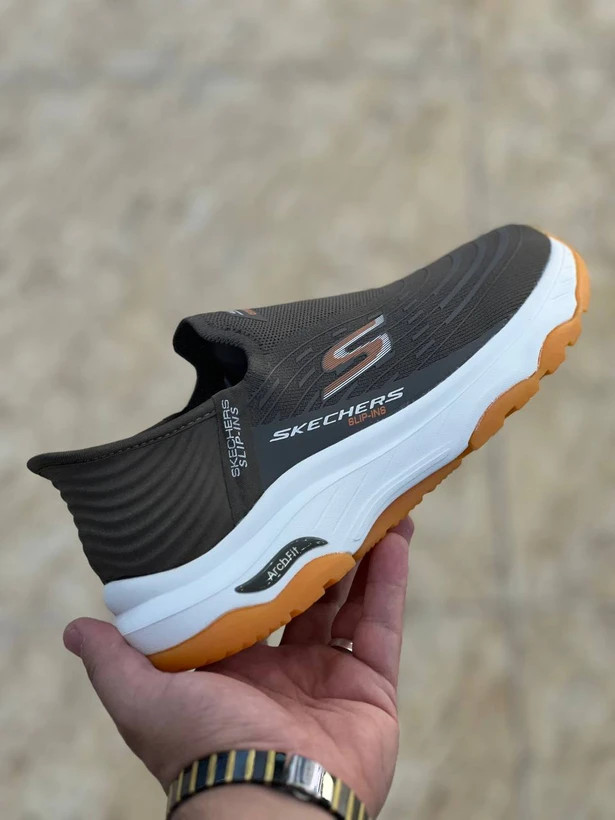 کتونی اسکیچرز اسلیپ Skechers Slip-insمسترکوالیتی درجه ۱ طبی و بدون بند سایز۴۰ الی ۴۵ ساخت ویتنام وارداتی فروش تکی و عمده/ضمانت کیفیت کالا