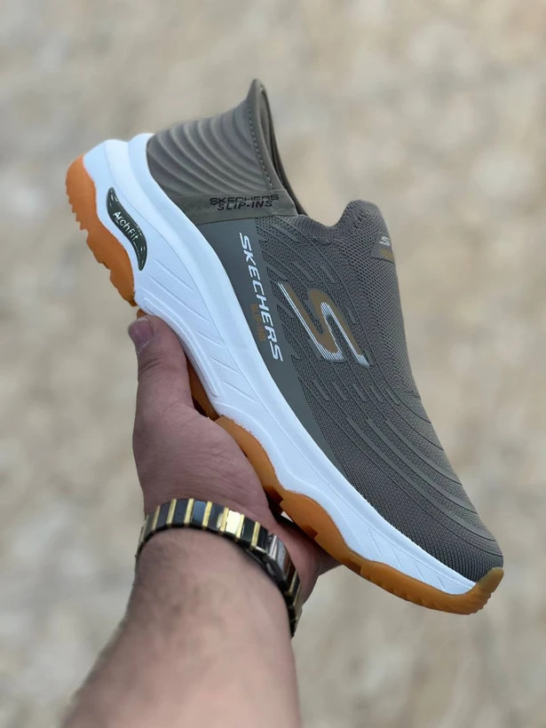 کتونی اسکیچرز اسلیپ Skechers Slip-insمسترکوالیتی درجه ۱ طبی و بدون بند سایز۴۰ الی ۴۵ ساخت ویتنام وارداتی فروش تکی و عمده/ضمانت کیفیت کالا