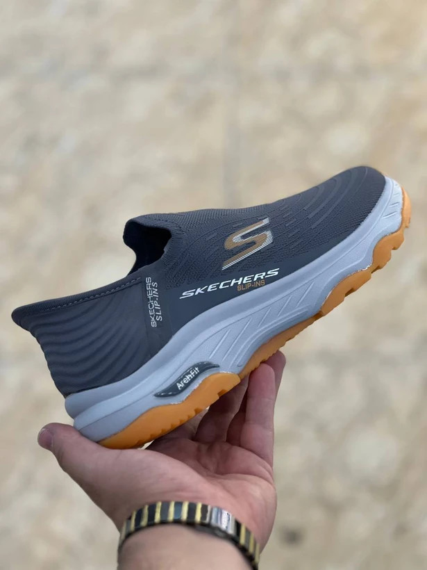کتونی اسکیچرز اسلیپ Skechers Slip-insمسترکوالیتی درجه ۱ طبی و بدون بند سایز۴۰ الی ۴۵ ساخت ویتنام وارداتی فروش تکی و عمده/ضمانت کیفیت کالا