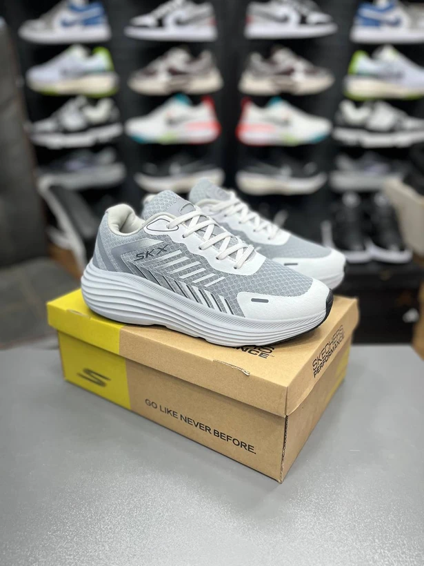 کتونی مردانه اسکیچرز /  Skechers SKX / ساخت ویتنام وارداتی / سایز۴۰ الی ۴۵ / فروش تکی و عمده / ضمانت اصالت کالا