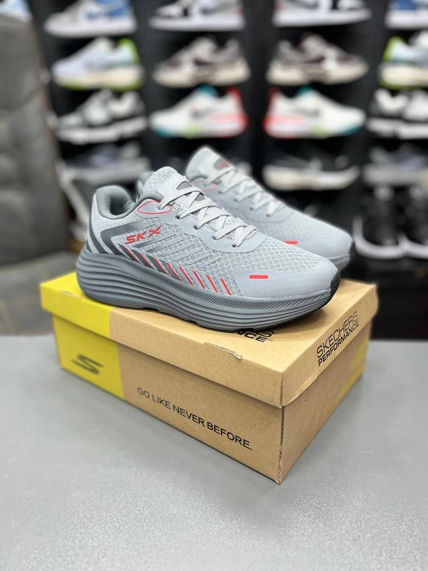 کتونی مردانه اسکیچرز / Skechers SKX / ساخت ویتنام وارداتی / سایز۴۰ الی ۴۵ / فروش تکی و عمده / ضمانت اصالت کالا