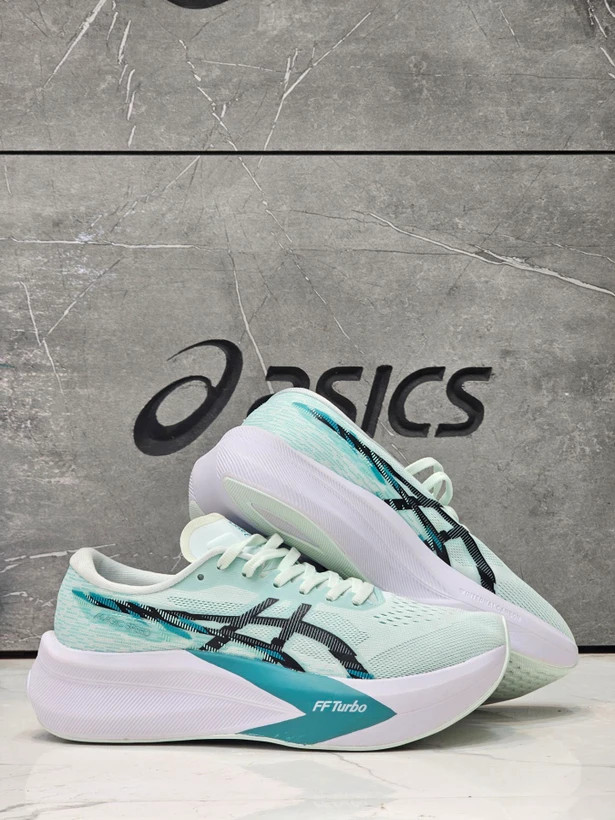 کتونی اسیکس مجیک اسپید ASICS Magic Speed ۴ / 4 / ساخت ویتنام وارداتی / سایز40 الی۴۵ / فروش تکی و عمده / ضمانت کیفیت کالا