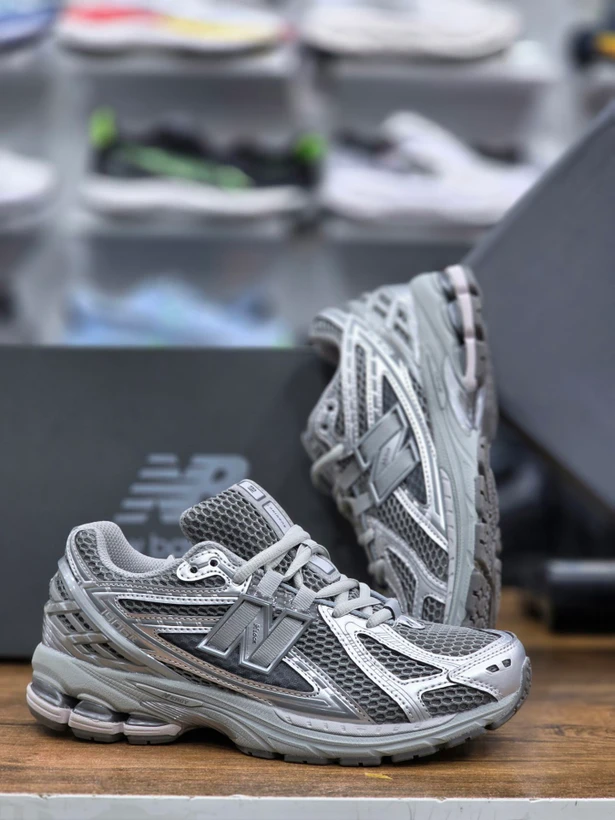 نیوبالانس ۱۹۰۶ / New balance 1906 / ساخت ویتنام وارداتی / سایز ۳۸ الی ۴۵ / فروش تکی و عمده / ضمانت کیفیت کالا
