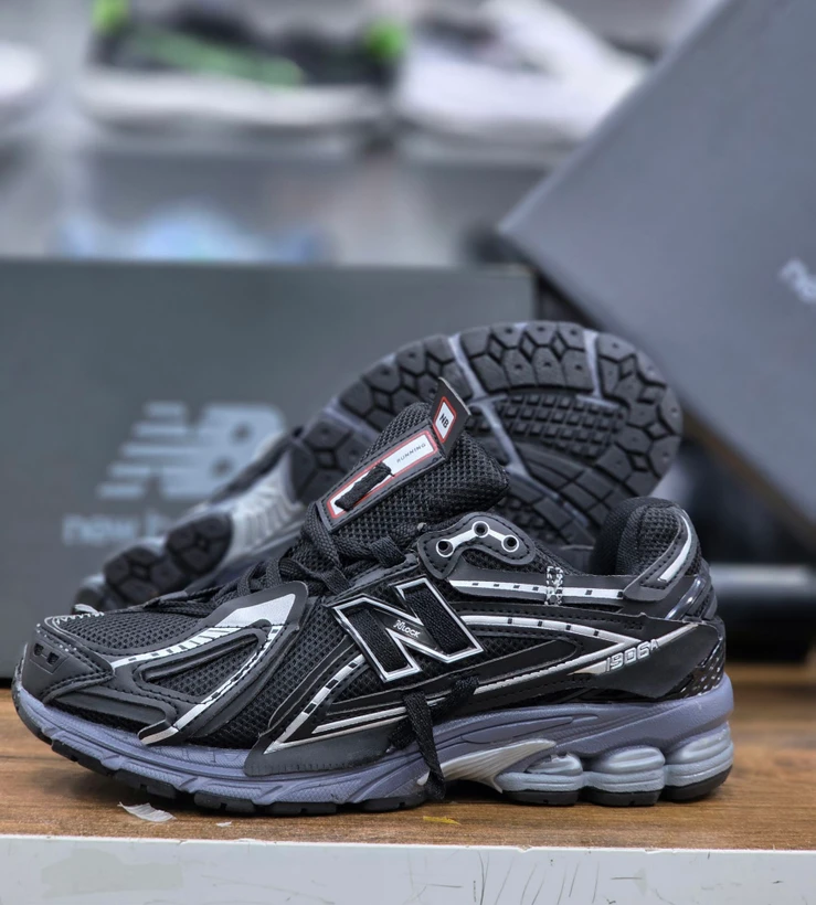 نیوبالانس ۱۹۰۶ / New balance 1906 / ساخت ویتنام وارداتی / سایز ۳۸ الی ۴۵ / فروش تکی و عمده / ضمانت کیفیت کالا