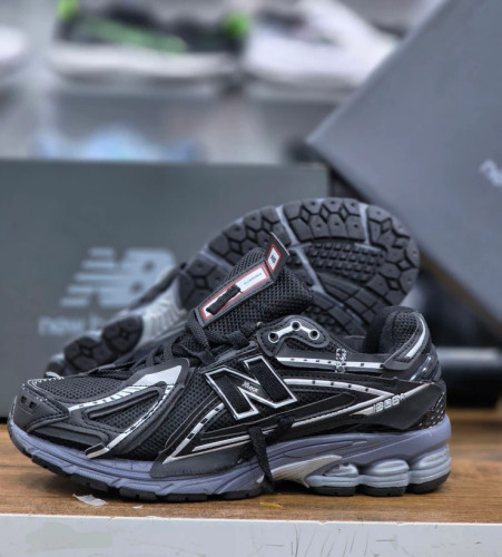 نیوبالانس ۱۹۰۶ / New balance 1906 / ساخت ویتنام وارداتی / سایز ۳۸ الی ۴۵ / فروش تکی و عمده / ضمانت کیفیت کالا