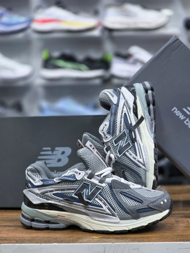 نیوبالانس ۱۹۰۶ / New balance 1906 / ساخت ویتنام وارداتی / سایز ۳۸ الی ۴۵ / فروش تکی و عمده / ضمانت کیفیت کالا