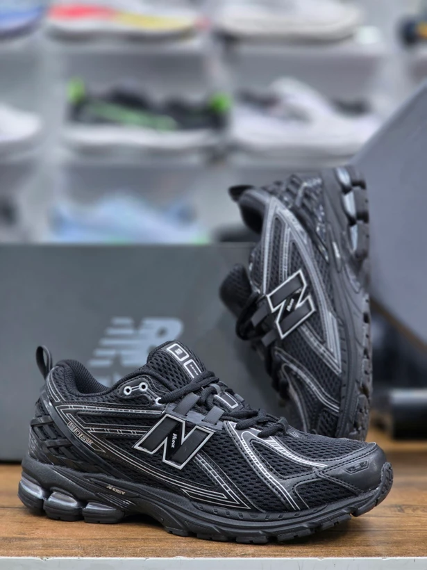 نیوبالانس ۱۹۰۶ / New balance 1906 / ساخت ویتنام وارداتی / سایز ۳۸ الی ۴۵ / فروش تکی و عمده / ضمانت کیفیت کالا