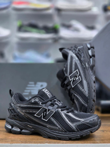 نیوبالانس ۱۹۰۶ / New balance 1906 / ساخت ویتنام وارداتی / سایز ۳۸ الی ۴۵ / فروش تکی و عمده / ضمانت کیفیت کالا