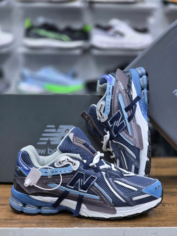 نیوبالانس ۱۹۰۶ / New balance 1906 / ساخت ویتنام وارداتی / سایز ۳۸ الی ۴۵ / فروش تکی و عمده / ضمانت کیفیت کالا
