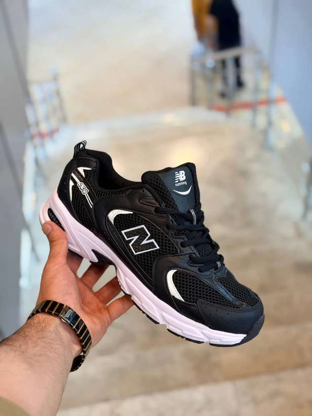 کتونی اسپرت / نیوبالانس ۵۳۰ / Newbalance 530 /پیاده رویی و روزمره/  سایز۳۷ الی ۴۵/ساخت ویتنام وارداتی/  فروش تکی و عمده/  ضمانت کیفیت کالا