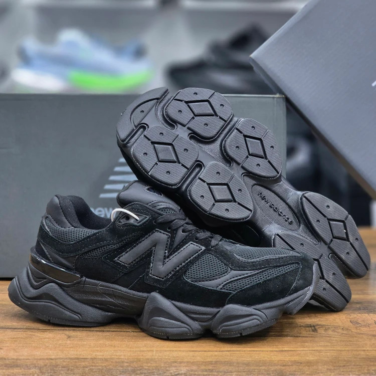 کتونی نیوبالانس ۹۰۶۰ / Newbalance 9060 / پیاده رویی و رانینگ / ساخت ویتنام وارداتی / سایز ۴۰الی ۴۵ / فروش تکی و عمده / ضمانت کیفیت کالا